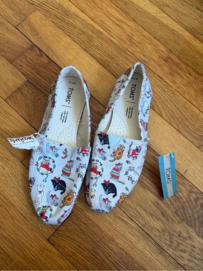 TOMS  Canvas Slip-On Shoes in White with Festive Cat Print